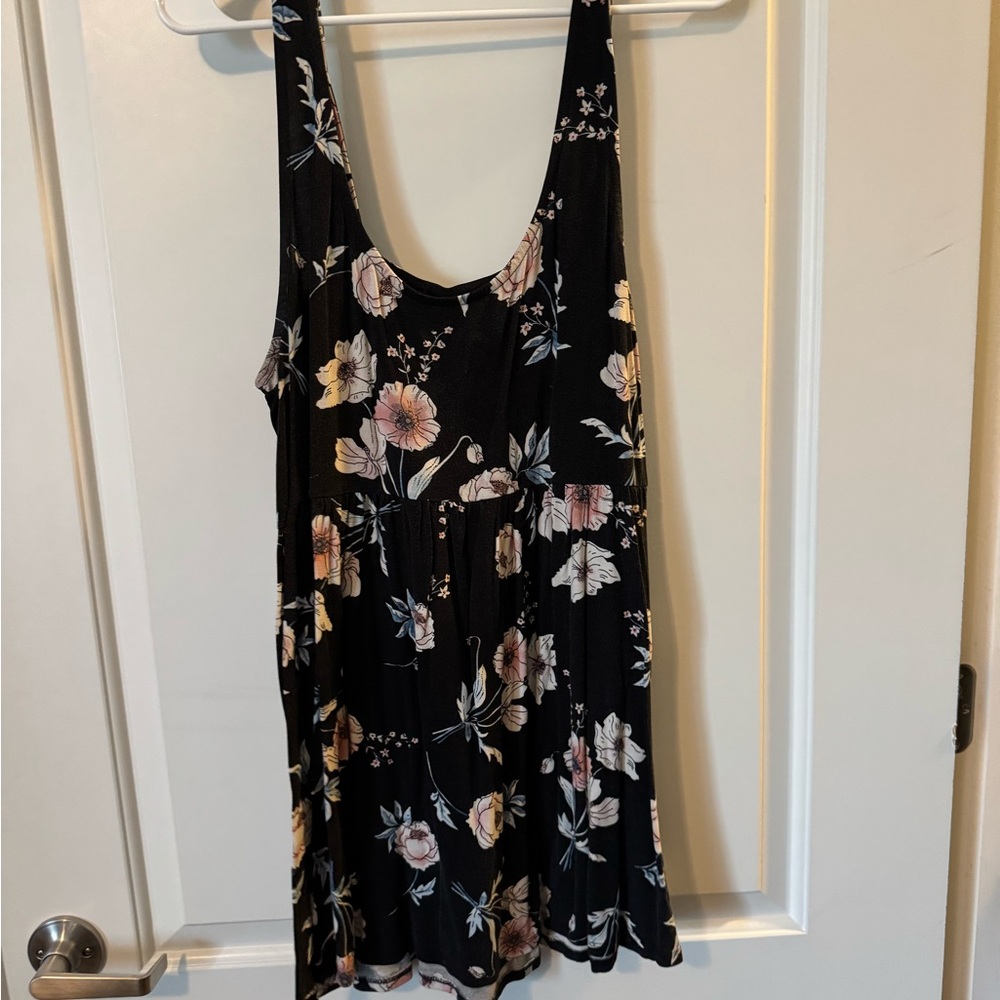Floral Black Sleeveless Top
